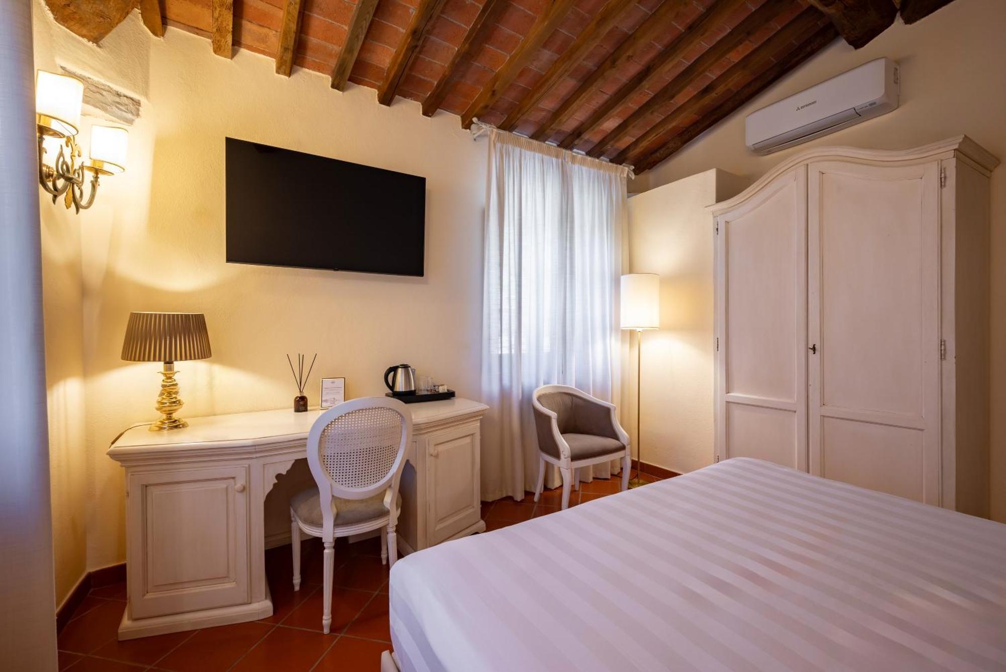 Calidario Terme Etrusche Hotel Venturina Terme Ngoại thất bức ảnh